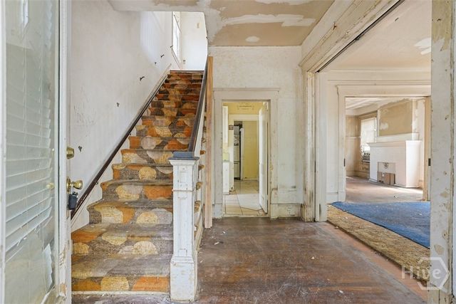 630 E 40th Street, Savannah, GA 31401