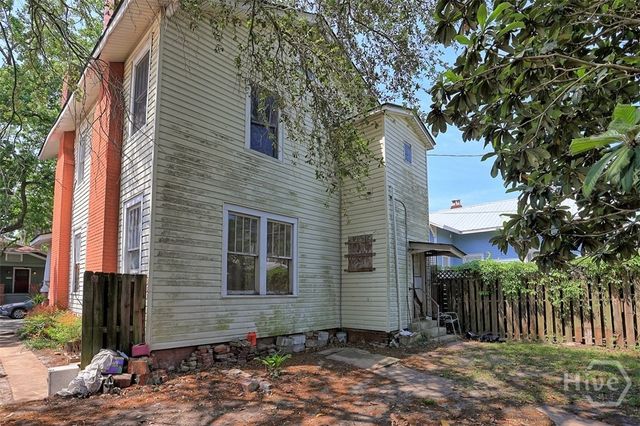 630 E 40th Street, Savannah, GA 31401