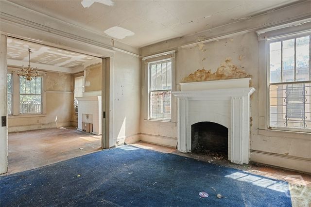 630 E 40th Street, Savannah, GA 31401