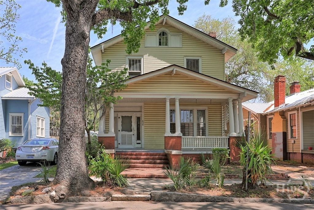 630 E 40th Street, Savannah, GA 31401