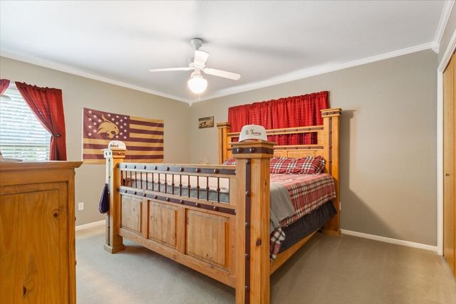 109 Hilltop Street, Riesel, TX 76682