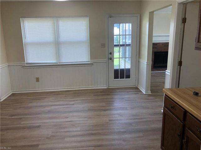 4941 Cliffony DR, Virginia Beach, VA 23464