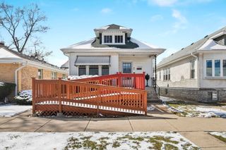 2904 N Nordica Avenue, Chicago, IL 60634
