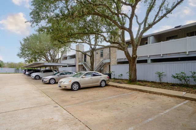 10733 Braes Bend Drive 10733, Houston, TX 77071