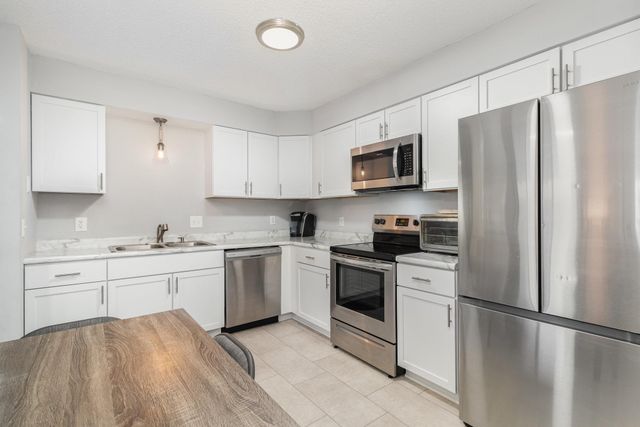 7859 85th Court N, Brooklyn Park, MN 55445