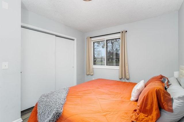 7859 85th Court N, Brooklyn Park, MN 55445