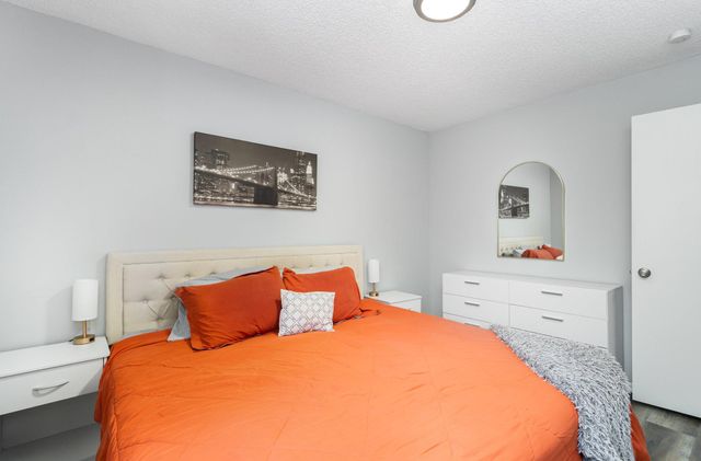 7859 85th Court N, Brooklyn Park, MN 55445