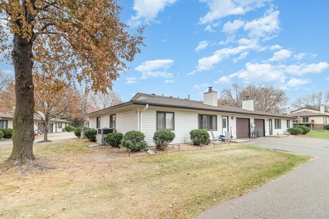 7859 85th Court N, Brooklyn Park, MN 55445