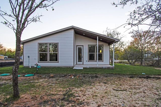 336 Nene LN, Bastrop, TX 78602