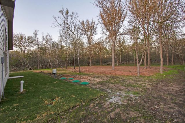 336 Nene LN, Bastrop, TX 78602