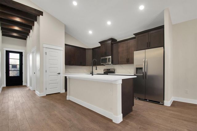 336 Nene LN, Bastrop, TX 78602