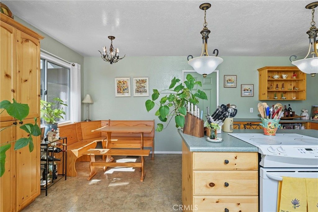 Image 15 of property listing at 2844 Buckingham, Kelseyville, CA 95451