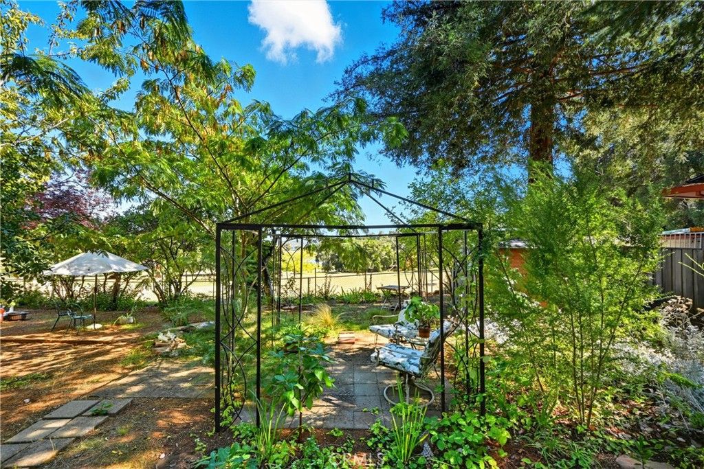 Image 35 of property listing at 2844 Buckingham, Kelseyville, CA 95451