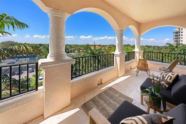 13633 Deering Bay Dr 256, Coral Gables, FL 33158