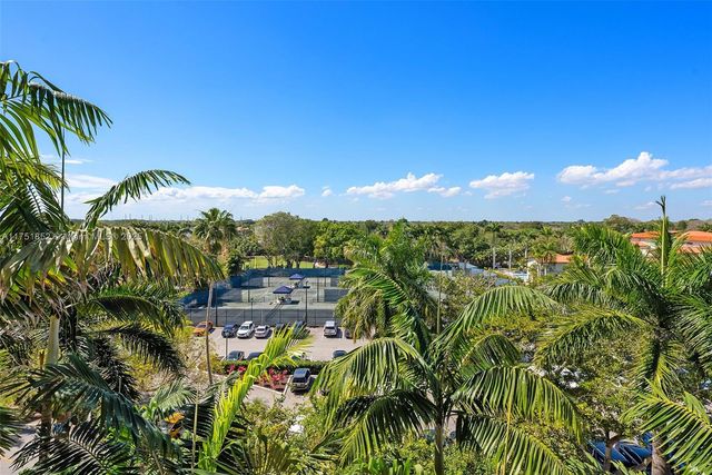 13633 Deering Bay Dr 256, Coral Gables, FL 33158
