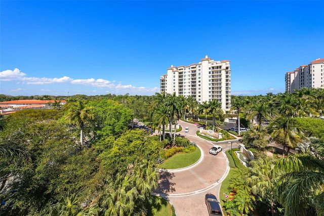 13633 Deering Bay Dr 256, Coral Gables, FL 33158