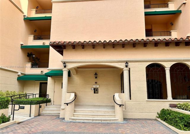 13633 Deering Bay Dr 256, Coral Gables, FL 33158