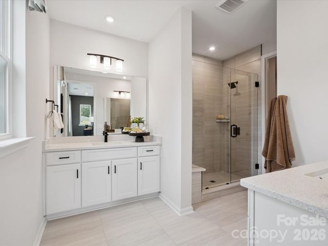 705 Bowery Place, Cramerton, NC 28032
