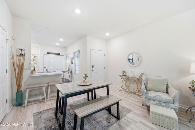 51 SCOTCH PEBBLE Drive, St. Johns, FL 32259