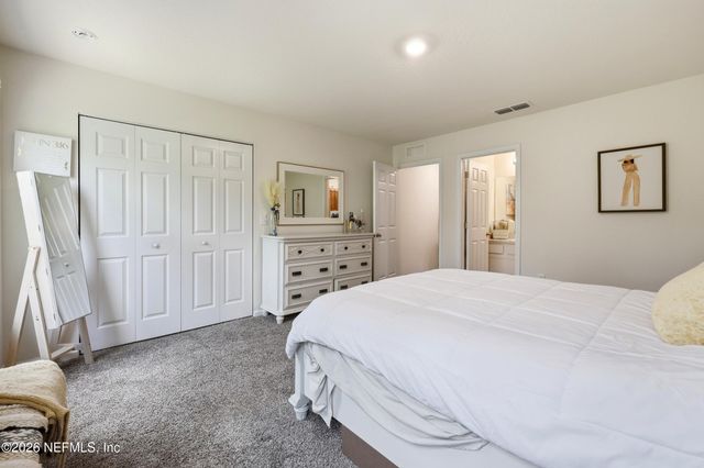 51 SCOTCH PEBBLE Drive, St. Johns, FL 32259