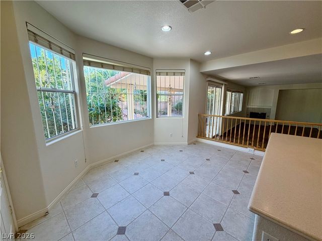 2736 CAROLINA BLUE Avenue, Henderson, NV 89052