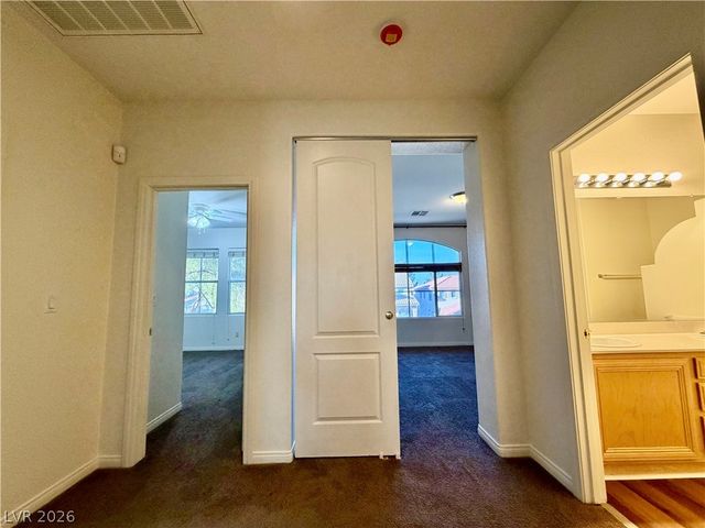 2736 CAROLINA BLUE Avenue, Henderson, NV 89052