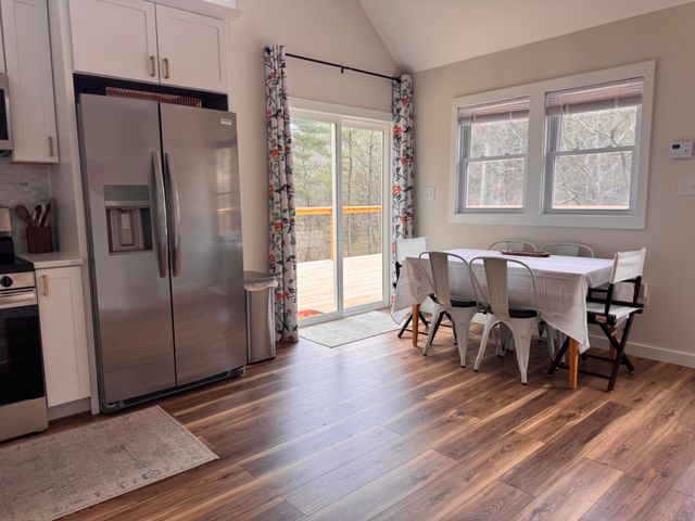 656 WILDLIFE DR, Lost City, WV 26810