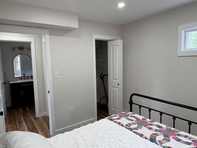 656 WILDLIFE DR, Lost City, WV 26810