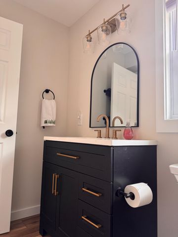 656 WILDLIFE DR, Lost City, WV 26810