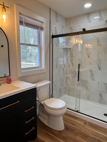 656 WILDLIFE DR, Lost City, WV 26810