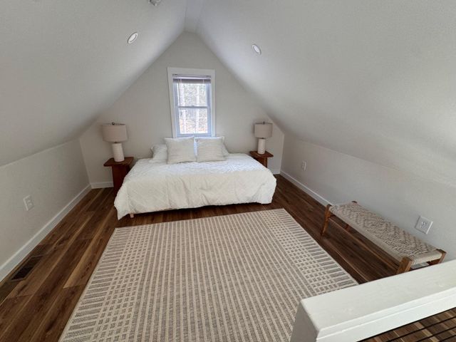 656 WILDLIFE DR, Lost City, WV 26810