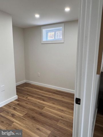 656 WILDLIFE DR, Lost City, WV 26810