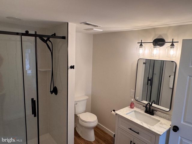 656 WILDLIFE DR, Lost City, WV 26810