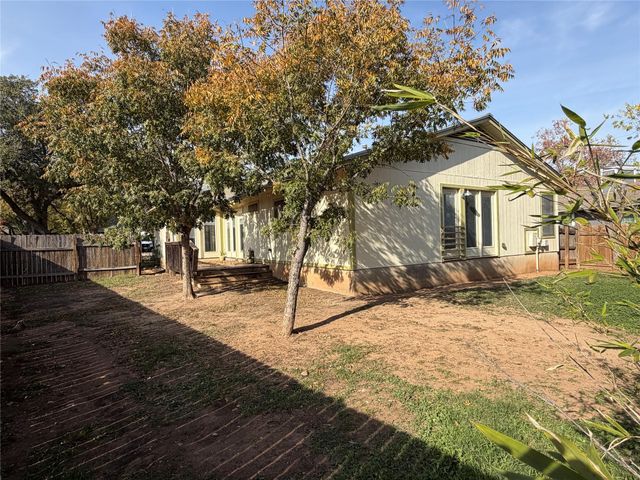 4519 Keota DR, Austin, TX 78749