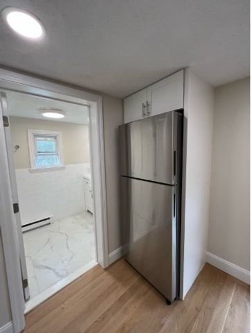 568 Main 7, Woburn, MA 01801