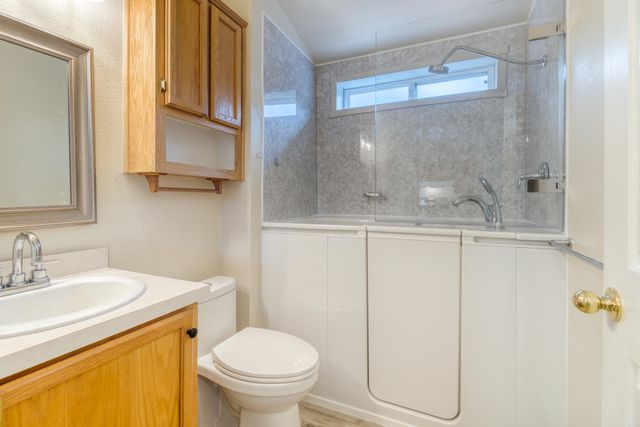 1188 NE 27th Street 19, Bend, OR 97701