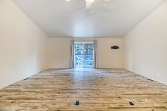 1188 NE 27th Street 19, Bend, OR 97701