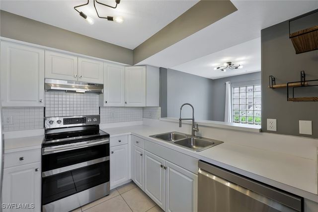 26672 Little John CT 85, Bonita Springs, FL 34135