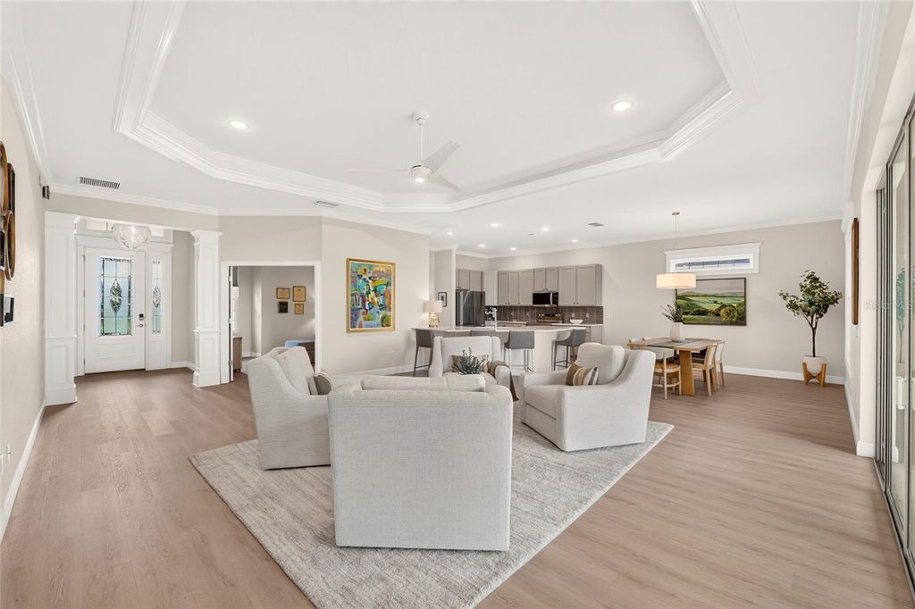 Image 13 of property listing at 10089 LAKE MIONA WAY, Oxford, FL 34484
