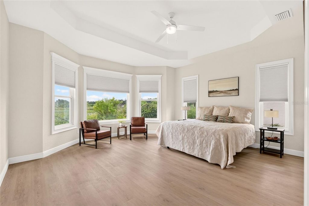Image 28 of property listing at 10089 LAKE MIONA WAY, Oxford, FL 34484