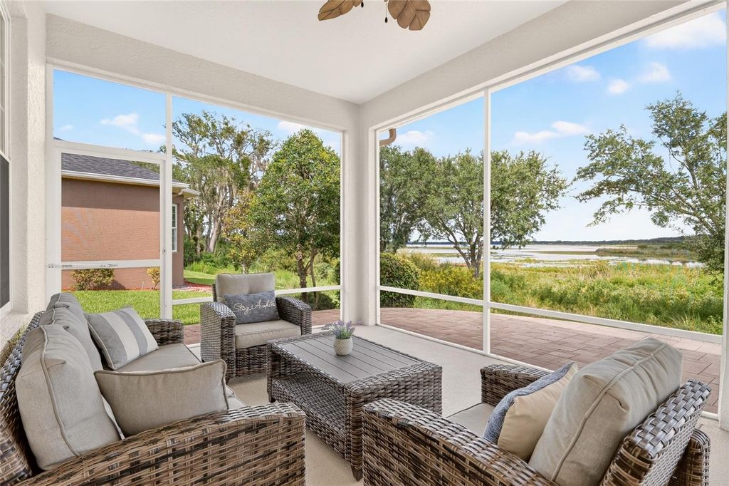 Image 45 of property listing at 10089 LAKE MIONA WAY, Oxford, FL 34484