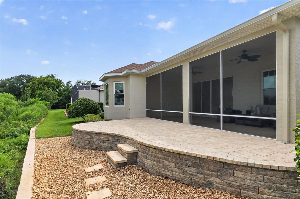 Image 47 of property listing at 10089 LAKE MIONA WAY, Oxford, FL 34484