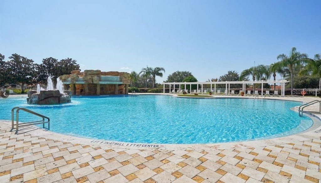Image 51 of property listing at 10089 LAKE MIONA WAY, Oxford, FL 34484