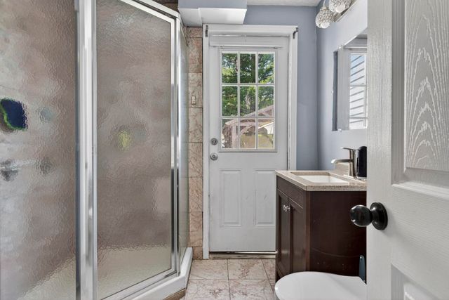 24 Blanchard Street, Nashua, NH 03060