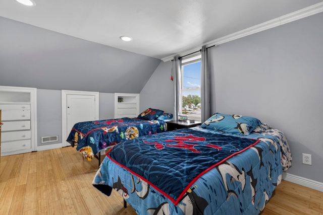 24 Blanchard Street, Nashua, NH 03060