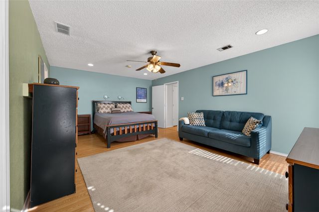 3917 Felisa Place, Fort Worth, TX 76133