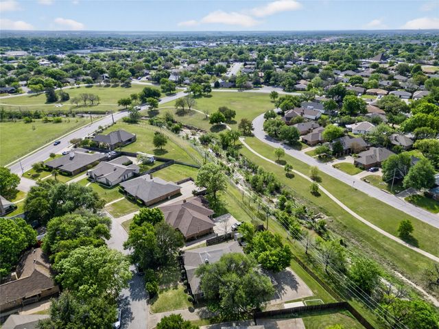 3917 Felisa Place, Fort Worth, TX 76133