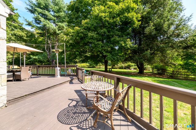 370 Pepper Street, Monroe, CT 06468