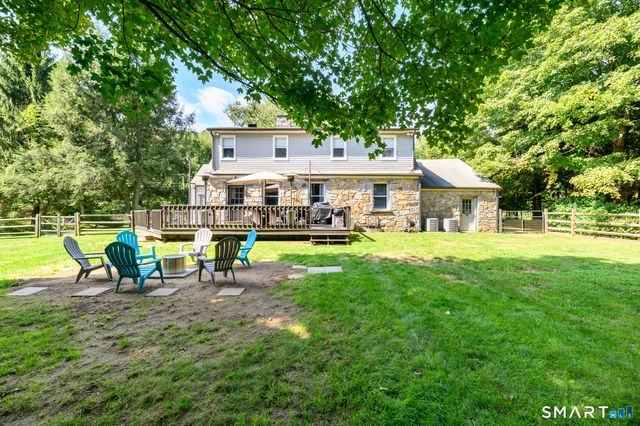 370 Pepper Street, Monroe, CT 06468