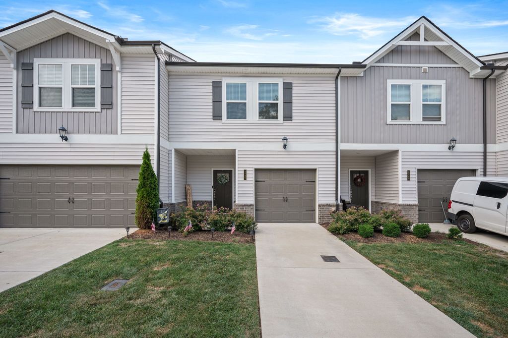 1727 Tahoma Dr, Lebanon, TN 37087